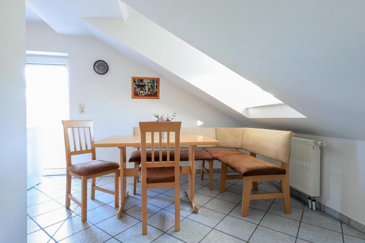 Ferienwohnung Altoetting Unterneukirchen ภายนอก รูปภาพ